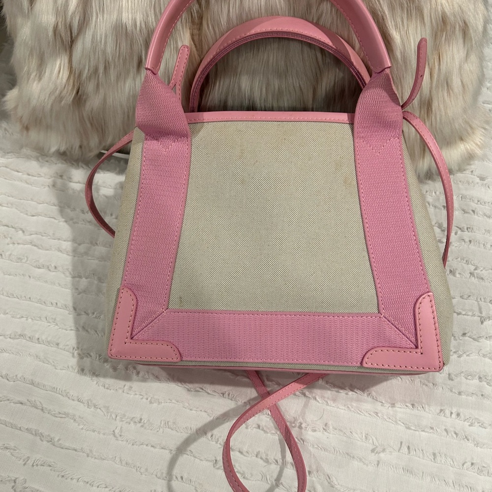 BALENCIAGA
XS Navy Cabas Tote - Picture 6 of 9